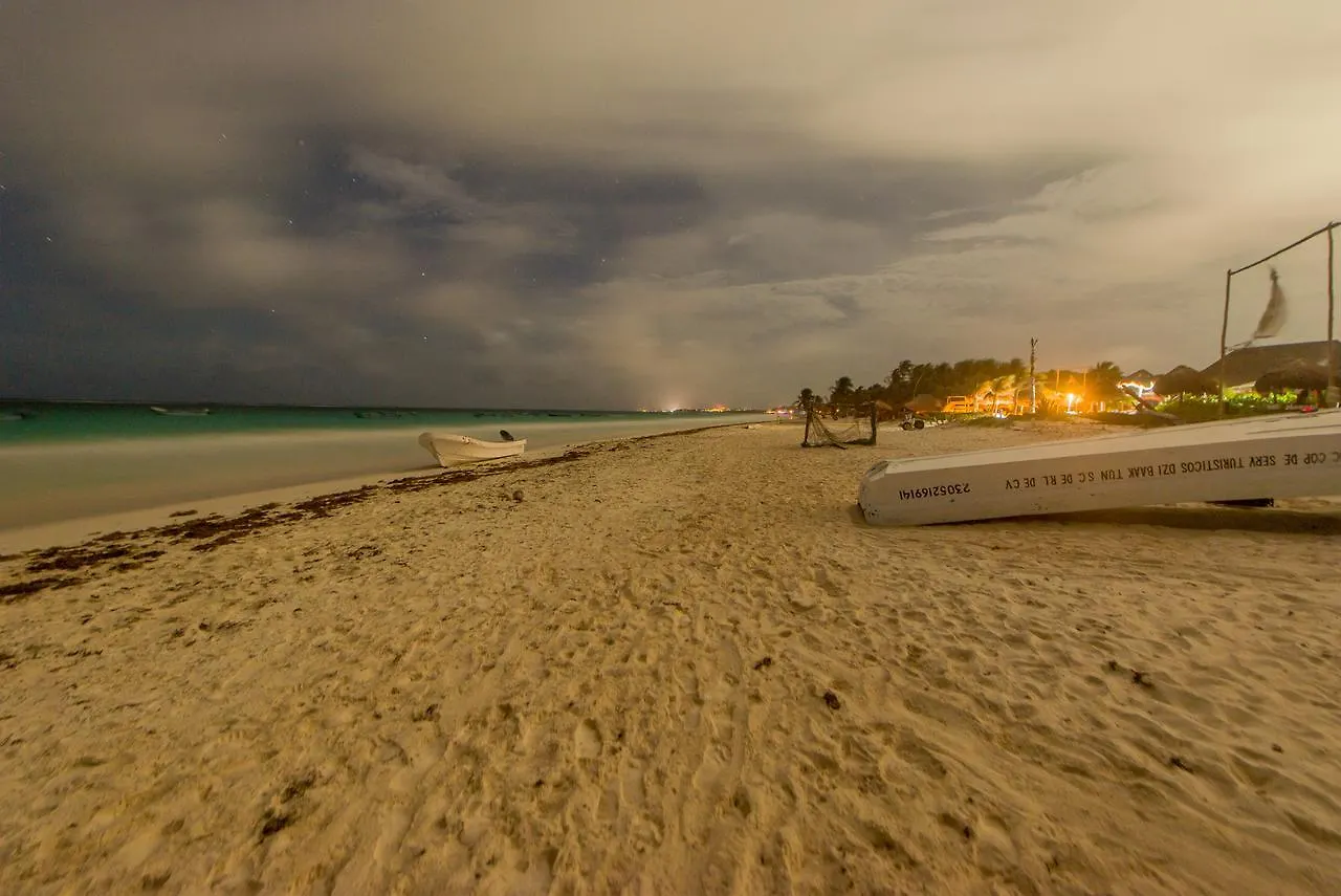 Camping Revolucion Pancho Villa Tulum Mexico